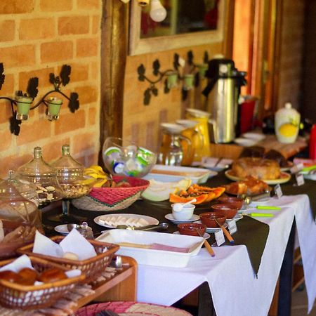 Pousada Vinhas Do Pinhal Santo Antônio do Pinhal Eksteriør billede